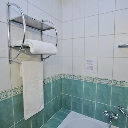 Dan Bucureşti