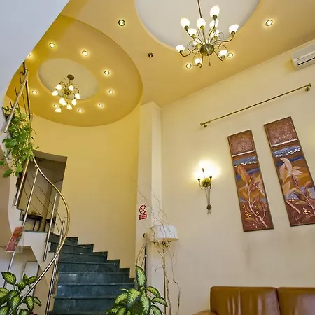 Dan Hotel